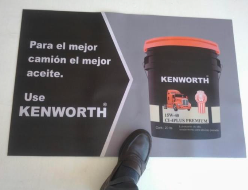 Tapete Publicitario VINIL MATE con base de PVC